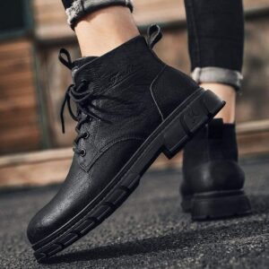 Classic Black Leather Streetwear Ankle Boots with Rugged Soles